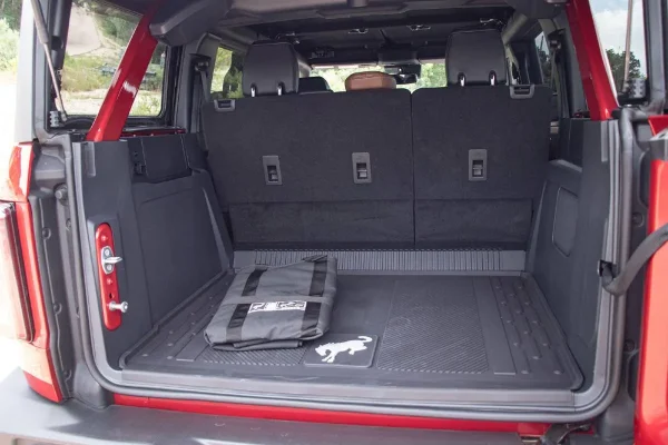 2024 ford bronco trunk space 2024-ford-bronco-trunk-space