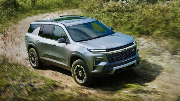 2024 chevrolet traverse z71 1 2024-chevrolet-traverse-z71-1