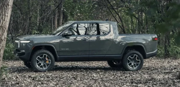 2024-Rivian-R1T