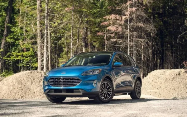 2021-ford-escape