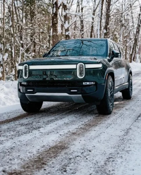 2026 Rivian R2S 