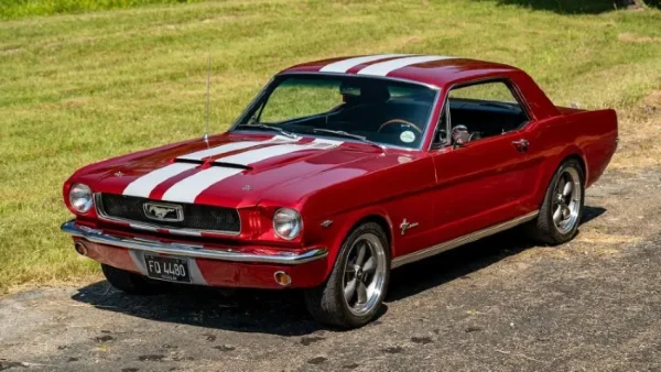 1966 ford mustang