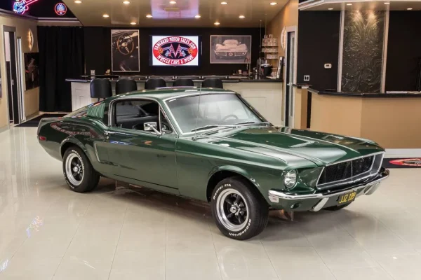 1968-ford-mustang-fastback-bullitt - Famous Movie Cars