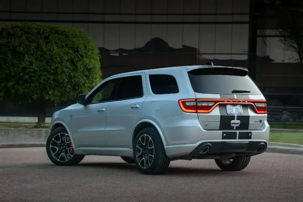 2024-Dodge-Durango-901-4