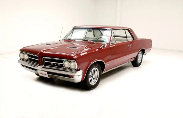 1964 Pontiac GTO the car that started the muscle era 1964 Pontiac GTO the car that started the muscle era